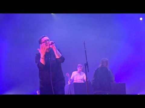 Ruger Hauer - Typerykset jotka polttavat pilveä avoautoissa @ Flow Festival 2016