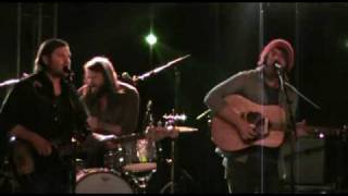 Fleet Foxes - Drops in the river &amp; English house in Luxembourg