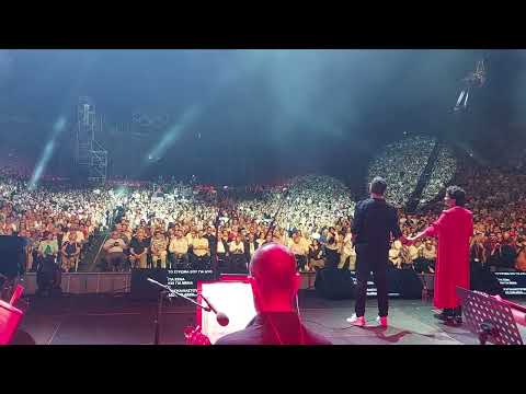 Strose to stroma sou. Mikis Theodorakis orchestra (back Stage  camera)