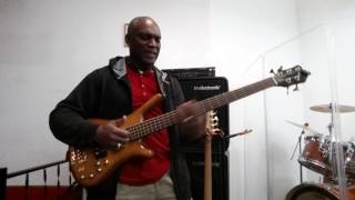 Video thumbnail for Warrick Fna Jazz man bass 5string nick name " The Renee Bass" pt.1 by bassman51able