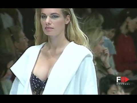 MAX MARA Spring Summer 1991 Milan - Fashion Channel