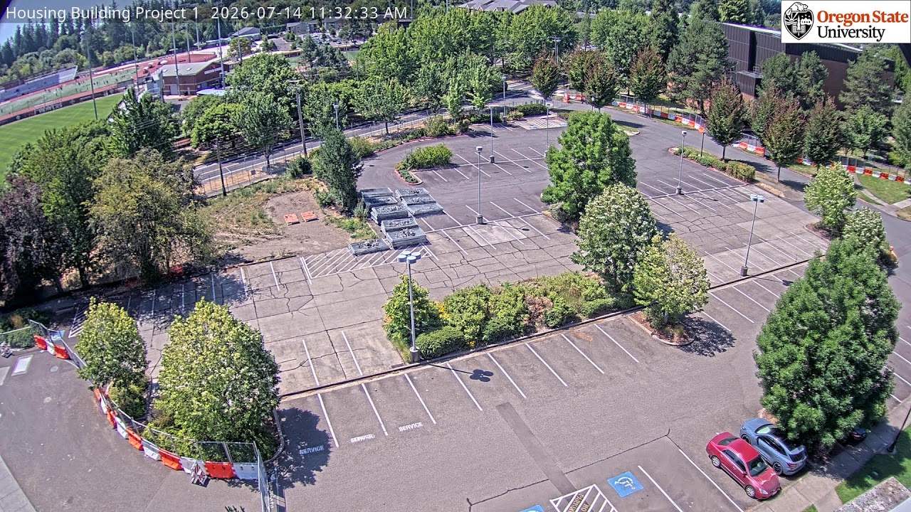 Live webcam view of Construcción de Residencias OSU