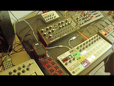 TT-303 DFAM Model-D MPX8 Streichfett - Live Acid Jam - 2018-09-15