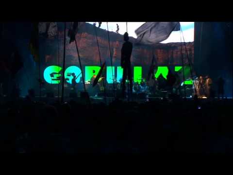 Gorillaz - Last Living Souls (Live @ Glastonbury 2010)