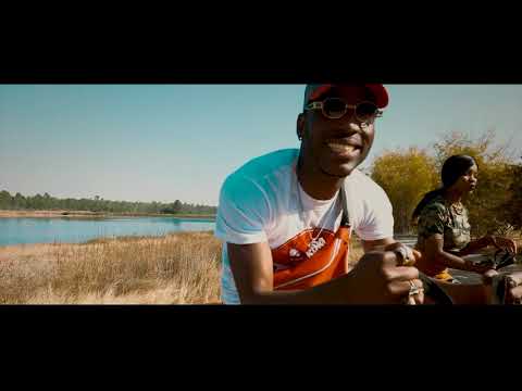 Clyde Banks Ft Mussa Effect & R.Peels -  Chinyakare (Official Video)