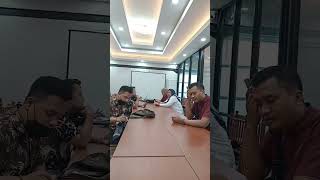 Download lagu meeting berkedok ngopi.#fypシ#story#ponorogo#viral#mantri#work#workout#bank#shorts#ngopi#ngopisiang mp3