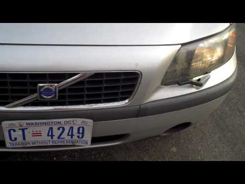 2002 Volvo S60 Base engine sounds