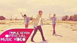 Download lagu Triple Seven y Musiko 'Ayer' VideoClip Oficial Nuevo!!! mp3 Download lagu Triple Seven y Musiko 'Ayer' VideoClip Oficial Nuevo!!! mp3