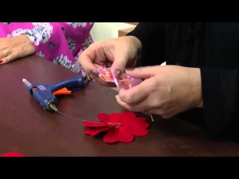 Mulher.com 16/01/2015 Regiane Tartari - Arranjo de cabelo para carnaval