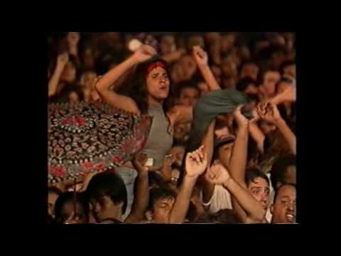 Skid Row - In A Darkened Room - Live In Rio de Janeiro, Brazil - 1992