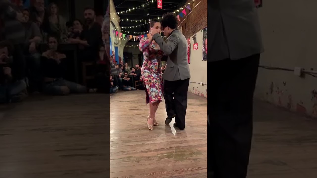 Vinicius Souza y Gaby Mataloni en Muy Lunes 1/4