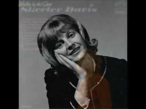 Skeeter Davis - Send Me The Pillow That You Dream On