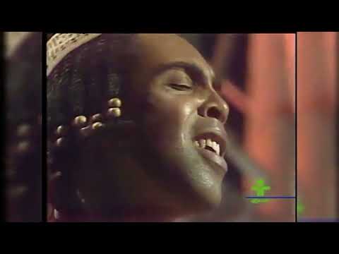 GILBERTO GIL  e seu violão 1979   Tv Cultura SP