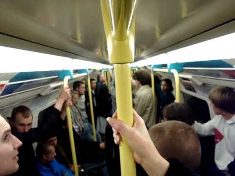 Metro Subterraneo de Londres Jubilee Line - Hora Pico - Anuncios - Westminster - North Greenwich