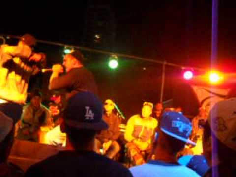 MARKITOS vs COQEÉ FLOW (Semifinal) | Rosario Freestyle Massacre 2013