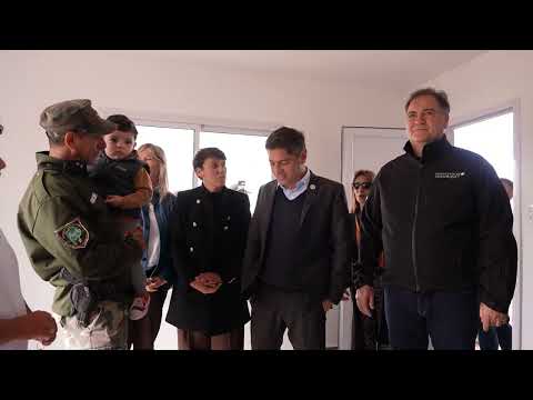 GONZALES CHAVES   Entrega de viviendas en De la Garma