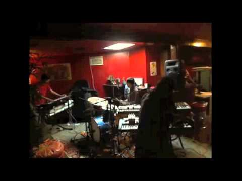 Oct, 5th 2011 - ESP - Live Performance on Dublab - PT 1