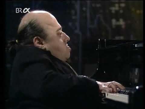 Michel Petrucciani solo.