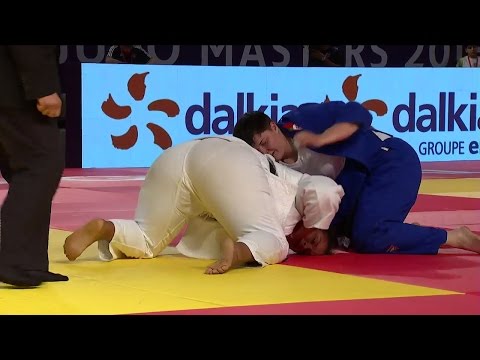 female judo choke 23
