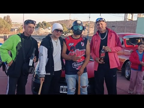 ELLA SE DESAKATA, EL EMI QUIROGA. (Video oficial)