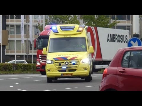 [Achter elkaar] A1 03-156 En Noodhulp met spoed naar Isala Zwolle