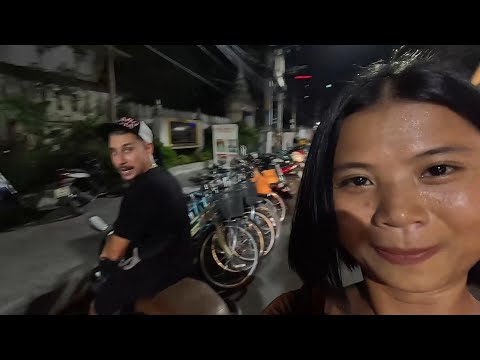 Exploring Shangai and Going on a Tinder Date in Thailand
