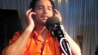 Los Amigos Invisibles &quot;Mentiras&quot; Live on Soundcheck