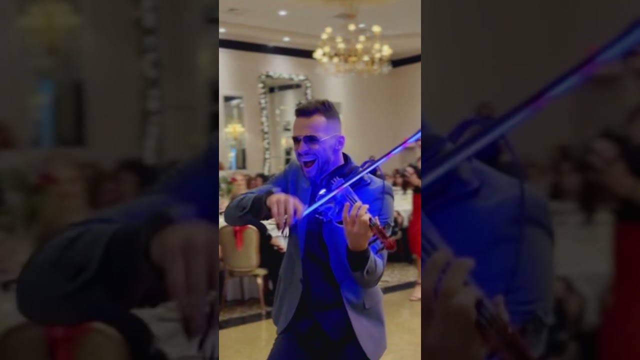 Promotional video thumbnail 1 for LED Dancing Violinist / Svet