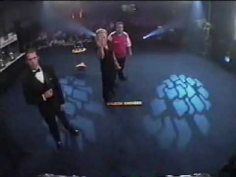 Phil Taylor vs Dave Askew - Part 5 - Golden Harvest 2000 Finals