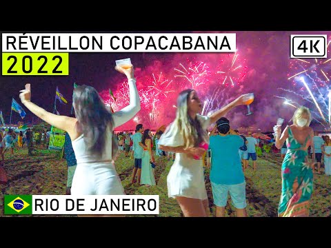 New Year's Eve Walk in Copacabana 2022 🇧🇷 Reveillon Rio de Janeiro, Brazil 【 4K UHD 】