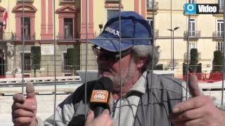 ecco-chi-e-il-guardone-di-piazza-liberta