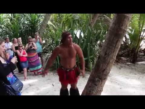 Pacific coconut tree climbing champion