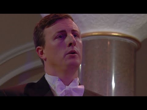 EAMONN MULHALL Comfort ye my people...  Every valley (Handel: MESSIAH)