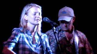 Kelly Willis "Losing You" - live at the Shady Grove/unplugged