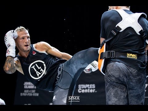 UFC 227: T.J. Dillashaw Open Workout (Full Workout) - MMA Fighting