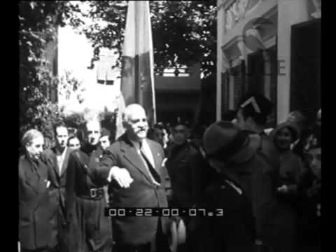 Costanzo Ciano inaugurates an exhibition of plaster figures