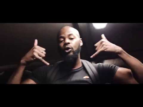 Snes-B - Freestyle ** (Guest : Nini Mess)