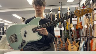 Video thumbnail for Squier / Classic Vibe 60s Mustang Bass Surf Green mod.【Test Play】 by Bass Sound Maniac