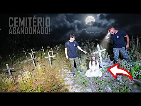 We spent a night in the abandoned cemetery and filmed some scary things!