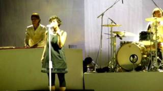Malika Ayane - Feeling Better Live (Noventa di Piave 04/08/2009) HQ