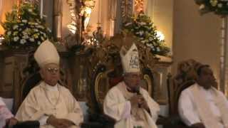 preview picture of video 'Enseñanza desde Catedral de León - 2014-Abril-17-Jueves-mañana - Santa Misa Crismal íntegra'