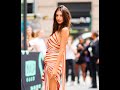Emily Ratajkowski Goes For Lunch In A Sexy Outfit In New York