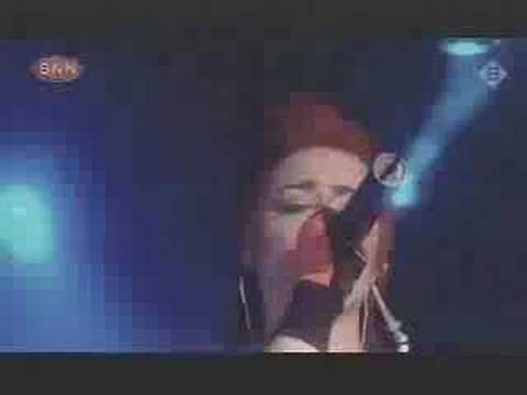 2004-04 - Kim-Lian - Hey Boy (Live @ TOTP-NL)