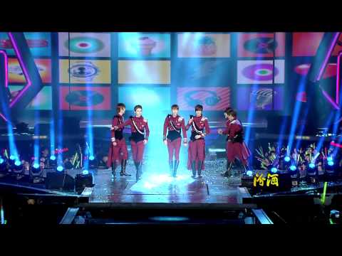121231 Jiangsu TV New Year's Eve Concert - BOYFRIEND - Intro + Janus + Don't Touch My Girl