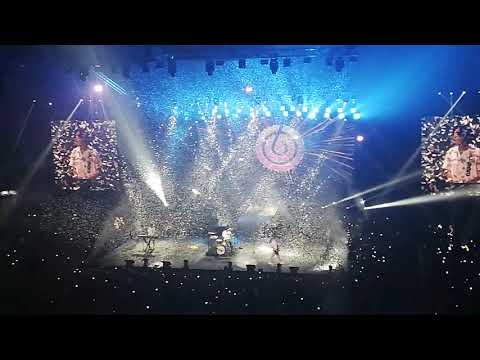 112319 DAY6 GRAVITY IN MANILA 'freely'
