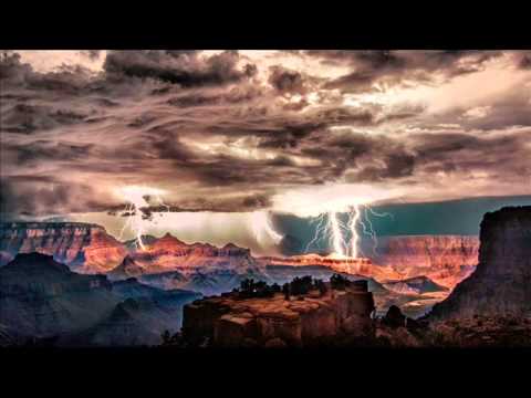 Bez Limit-U - Traperzy ft. Panicz PTR & Miechu