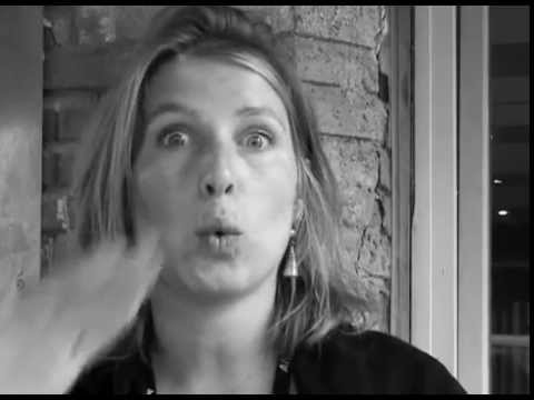 Auriane Linarès (2015) by Gérard Courant - Cinématon #2893