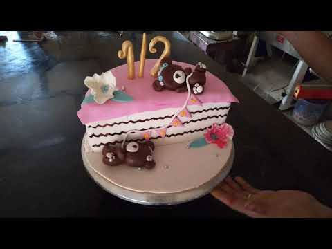 Half cake( 6 months cake)