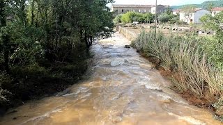 preview picture of video 'Spéciale intempéries dans le Gard - Crues et inondations à Alès'