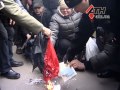 26.02.14 - Активисты сожгли флаг УПА и против сноса памятника в Харькове 